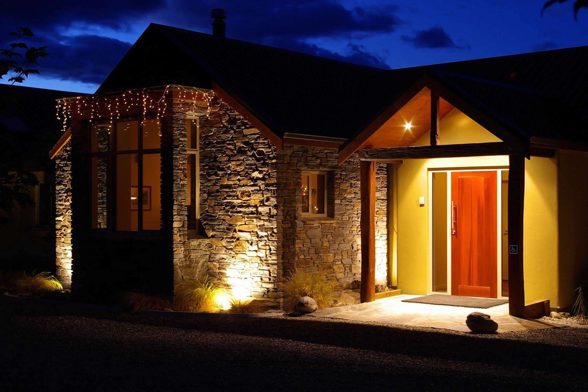 Maple Lodge Luxury Bed & Breakfast Albert Town Kültér fotó